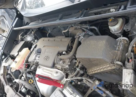 2017 Toyota Rav4 Le z USA, uszkodzony, nr VIN JTMZFREV3HJ106950